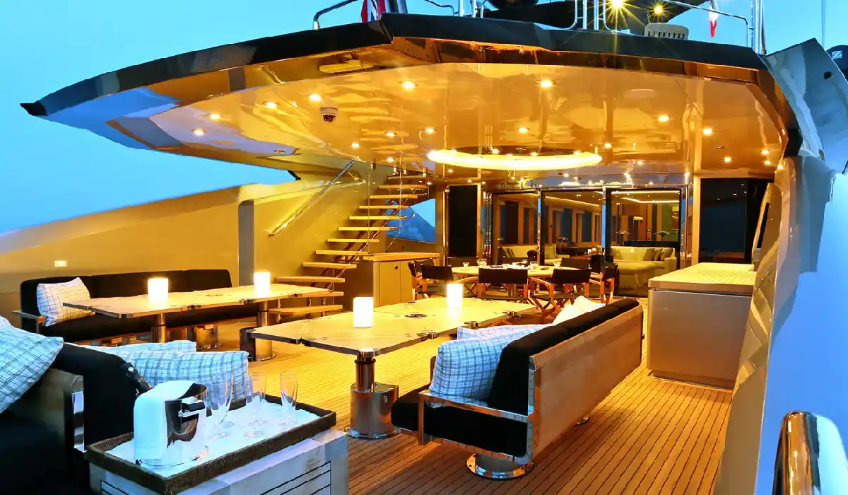 Palmer Johnson - Sportyacht 120Ft - Luxury Yacht Rentals Near me - Used Luxury Yachts Near me - Exclusive Concierge Club.webp
